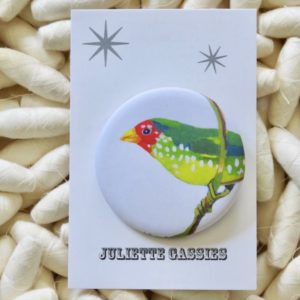 Badge oiseau juliette cassies chez chromosome a le concept store curieux